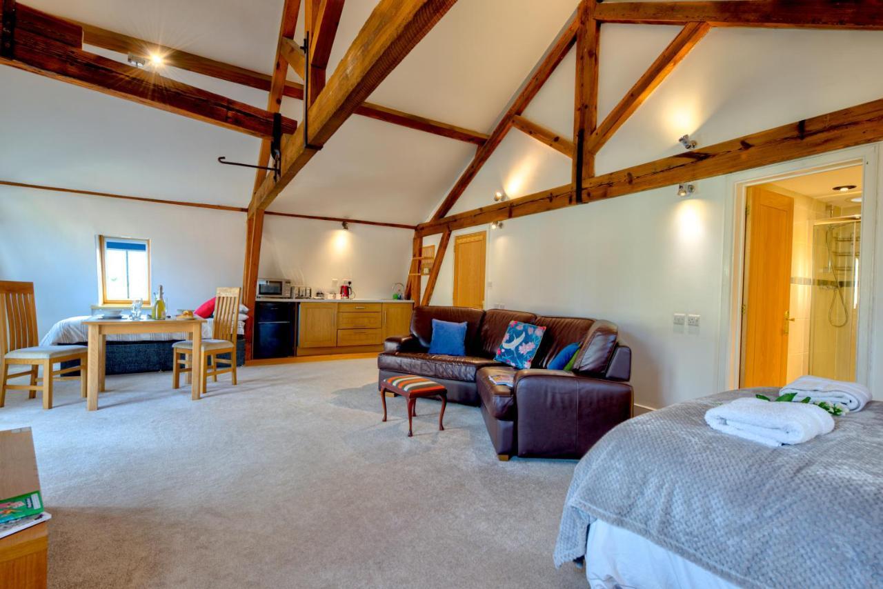 Central Studio Suite - Modern Stay With Free Wifi Stamford Esterno foto